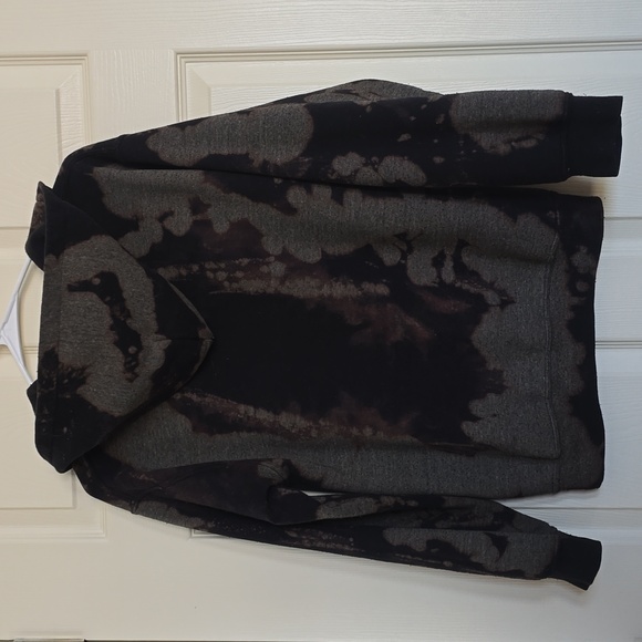 ✊🏼Obey Tie Dye Hoodie✊🏼 - Picture 2 of 2